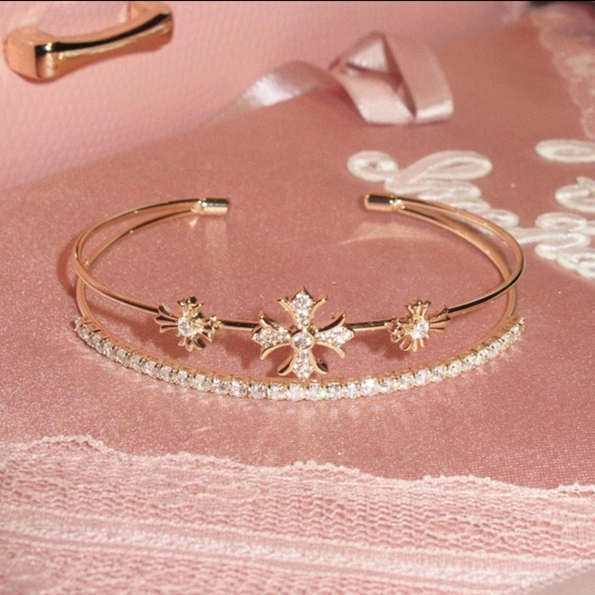 The Triple Sanctum Cross-Shaped Diamond Double-Layer Bracelet