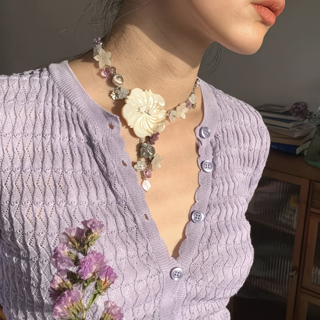 Ocean Seashell Lisianthus Flower Relief Necklace