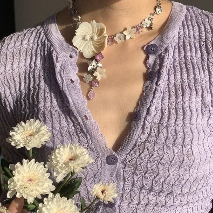 Ocean Seashell Lisianthus Flower Relief Necklace