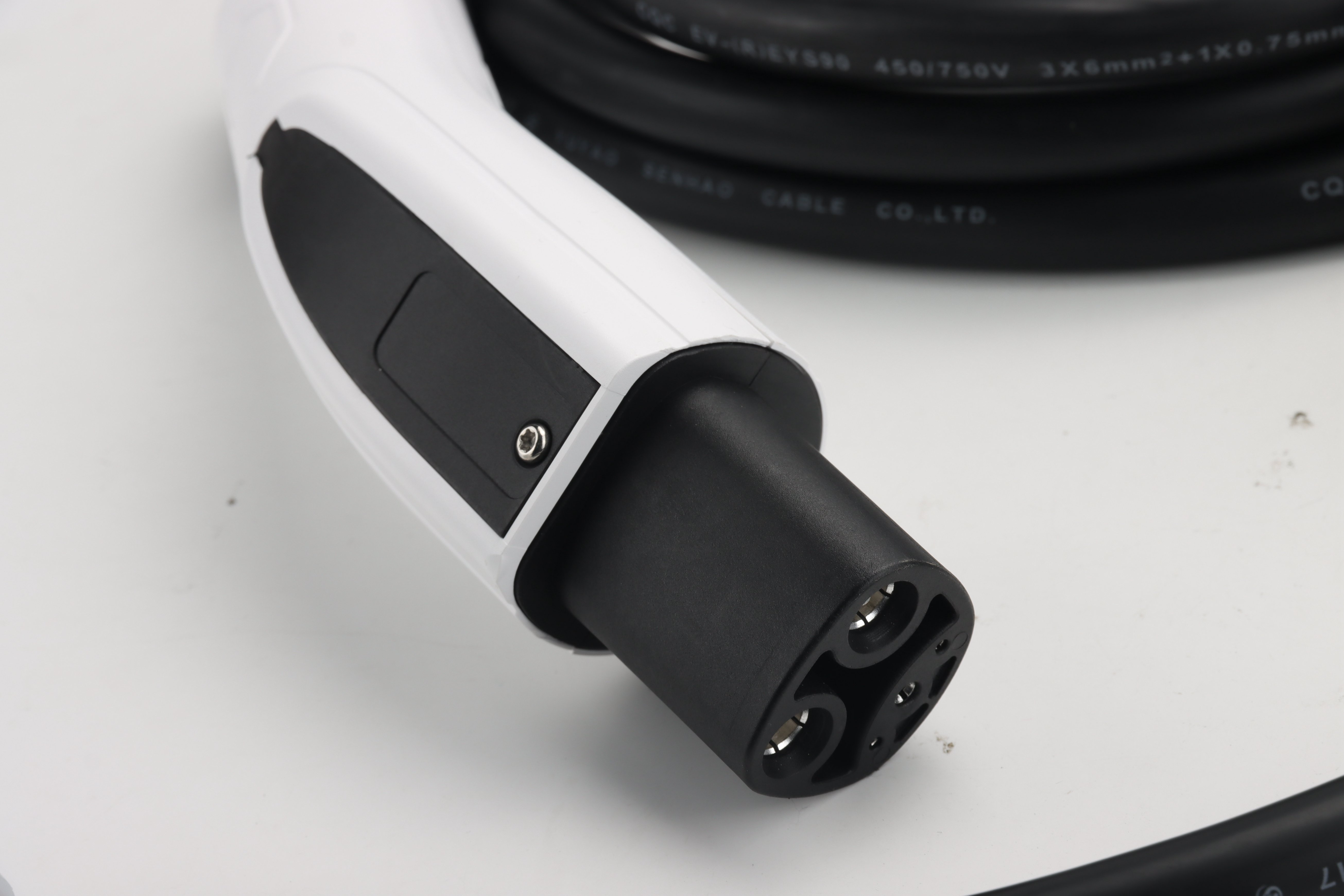 SIGOR Manufacturer Electric Car Adapter Ev Charger Adapter for tesla 32A Single Phase Emobile Ev Charger with LCD for Ev Electric Car