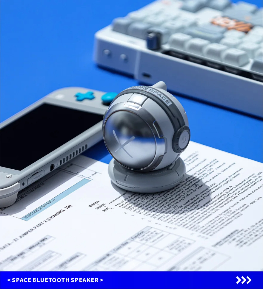 SIGOR Astronaut Speaker with LED Light