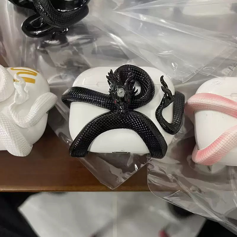 SIGOR Snake Dragon Shape Airpods Pro Case Earphone Cover