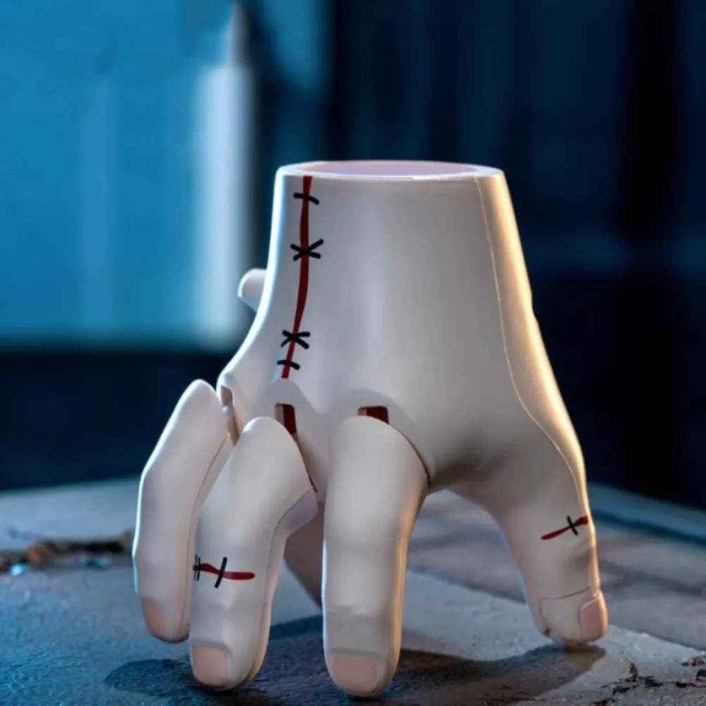 SIGOR FREE SHIPPING Wednesday's Thing Mechanical Walking Hand Mystery Box