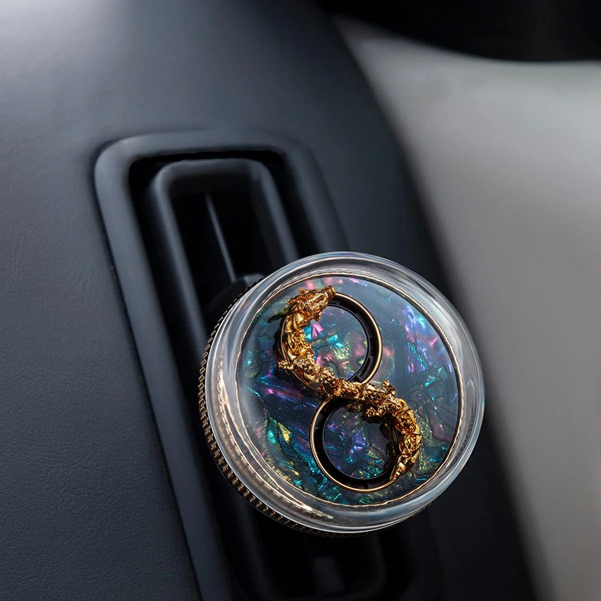 SIGOR Dynamic Dragon Car Aromatherapy Car High-end Perfume Fragrance Air Vent Ornaments