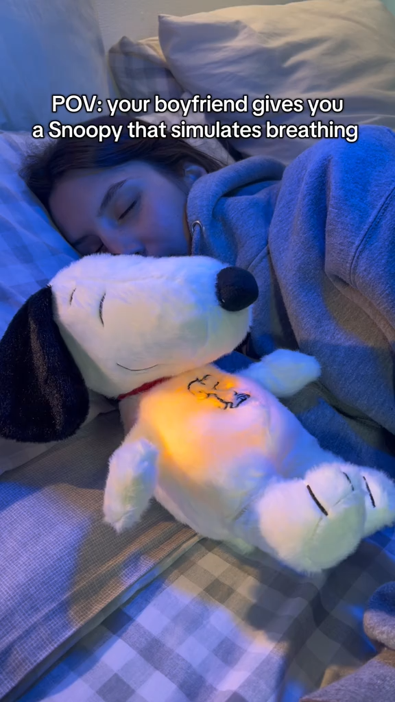 SIGOR FREE SHIPPING Snoopy Breathing Soothing Plush